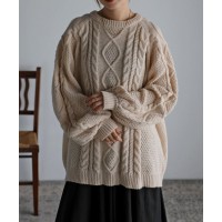 ランダムケーブルニット