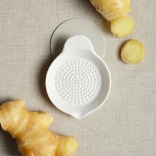 【SHIKIKA】暮らしの小道具 しょうがおろし　おろし皿/磁器/陶器/薬味おろし/鍋/離乳食/日本製/LOLO/ロロ